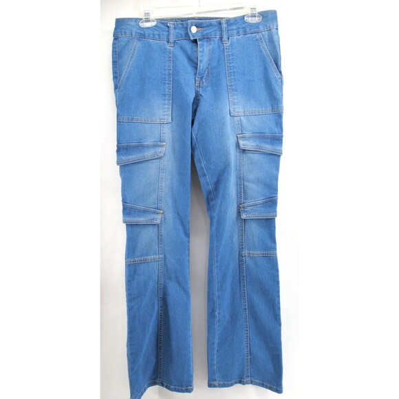 Almost Famous Denim Cargo Jean Straight Leg in Med Blue Wash Size 9 - Picture 1 of 10